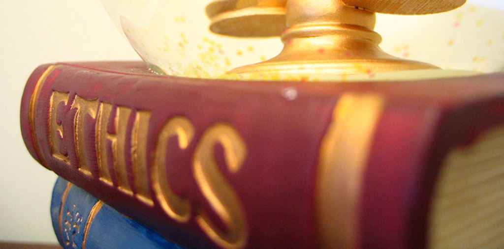 YMM UNVANI VE T�RMOB YAPISI ET�K VE HUKUK ME�RU�YET SORUNU