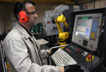 MELEK YATIRIMCI K�MD�R...?