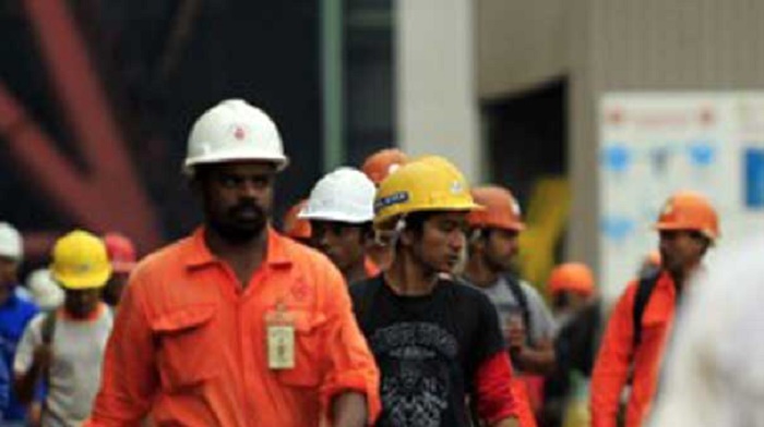 �al��ma izni olmayanlar art�k T�rkiye'de �al��amayacak